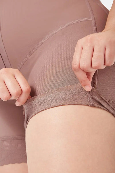 Sculpting Shorts H-Evolution Curveez